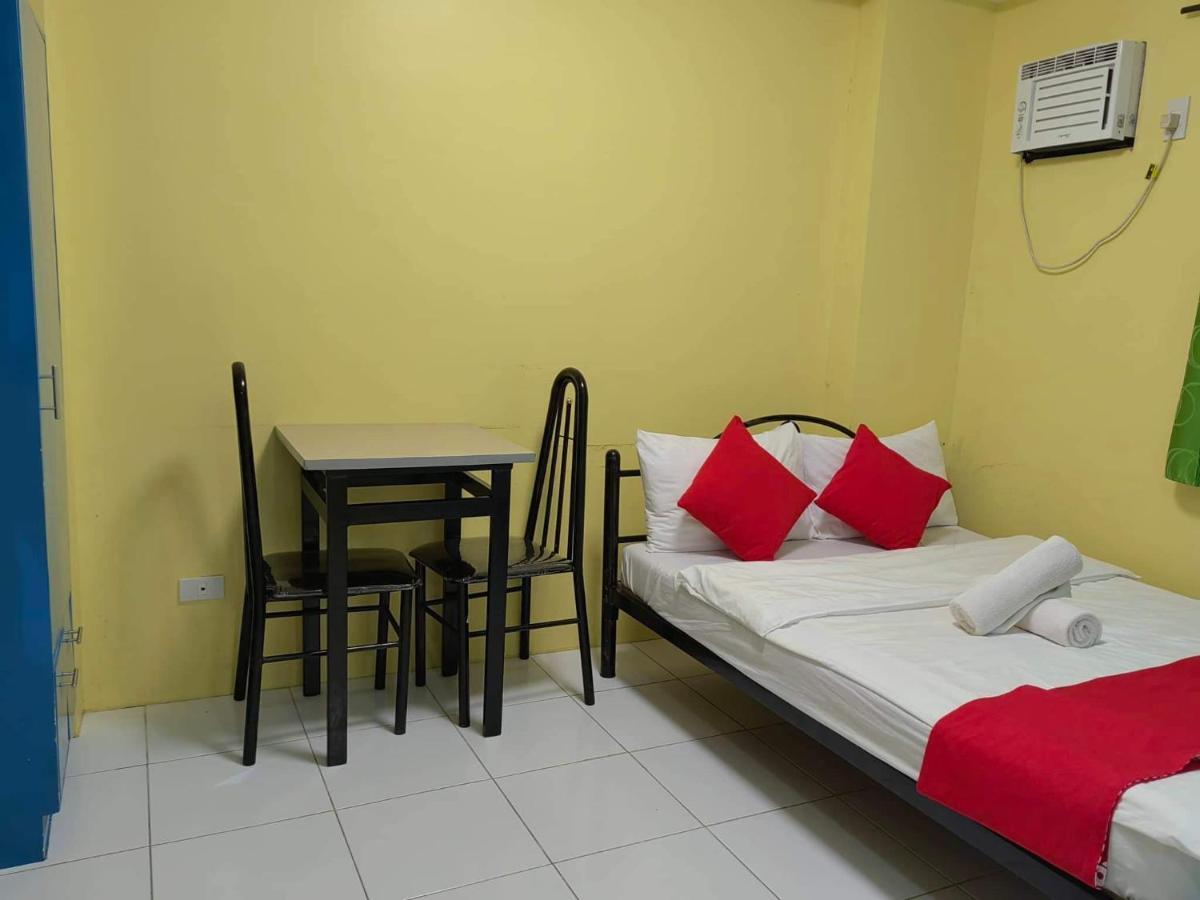 Davao City Yellowpad Hotel מראה חיצוני תמונה